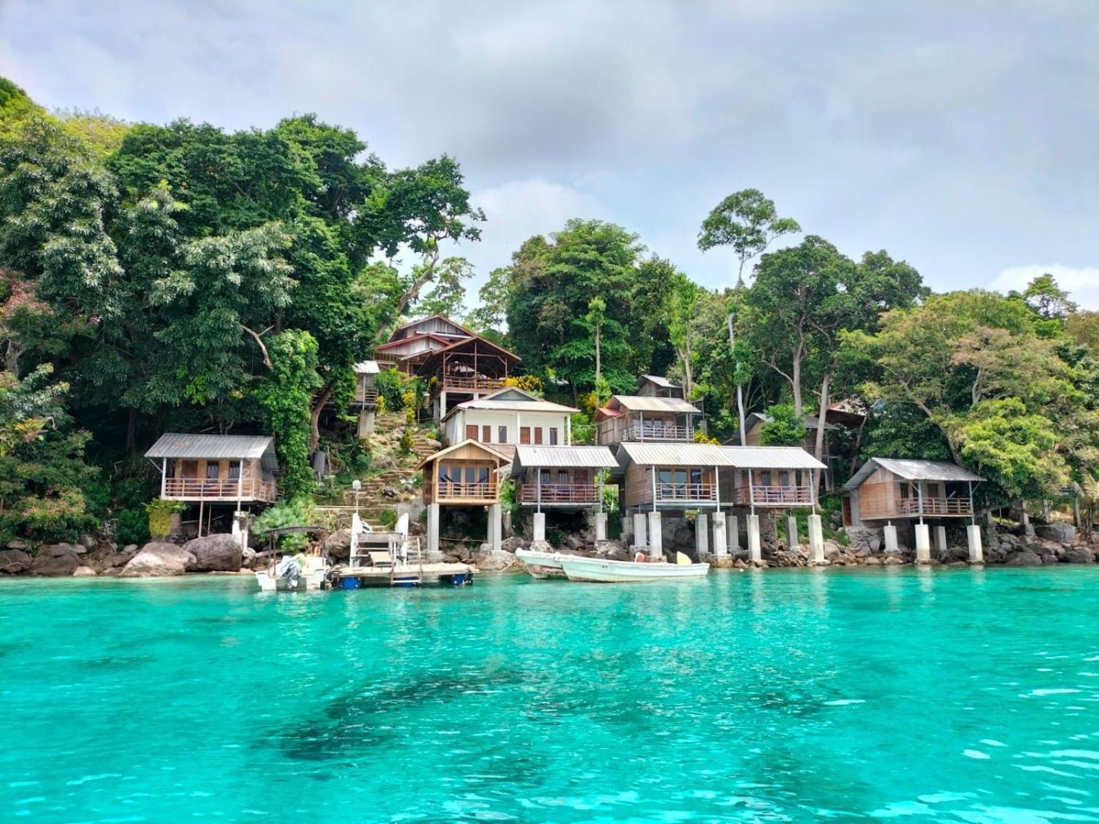 Olala Bungalows And Restaurant Сабанг Екстериор снимка